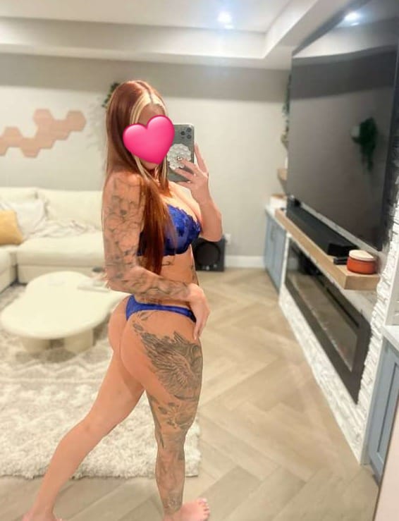 בחורה חטובה – בראשון לציון