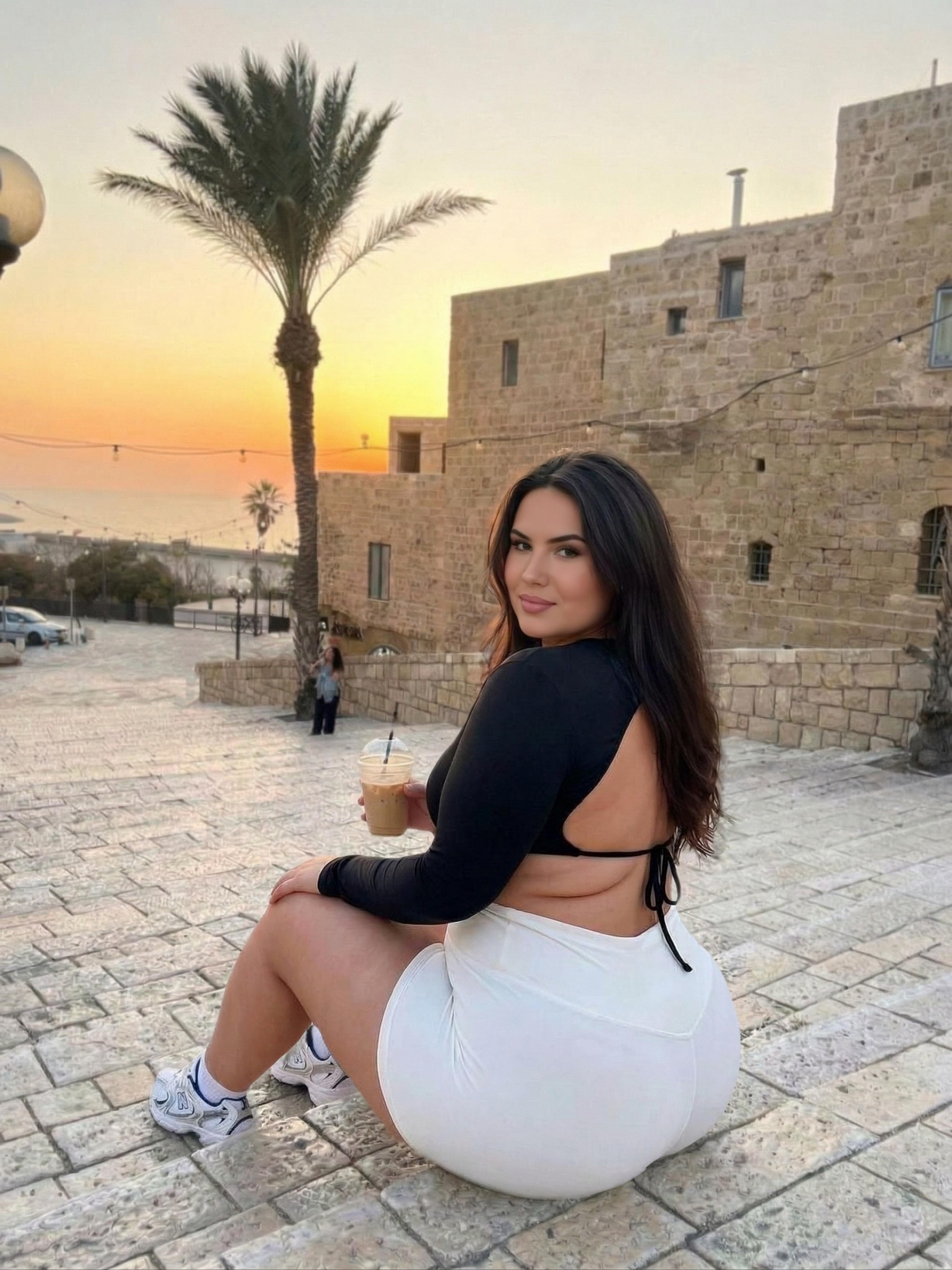 בתל אביב מבנה גוף סקסי מארחת חדשה