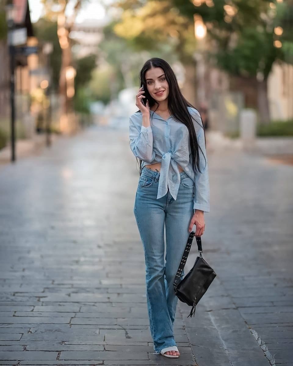ליזה בתל אביב -בחורה סקסית אמיתית בת 25 פצצה