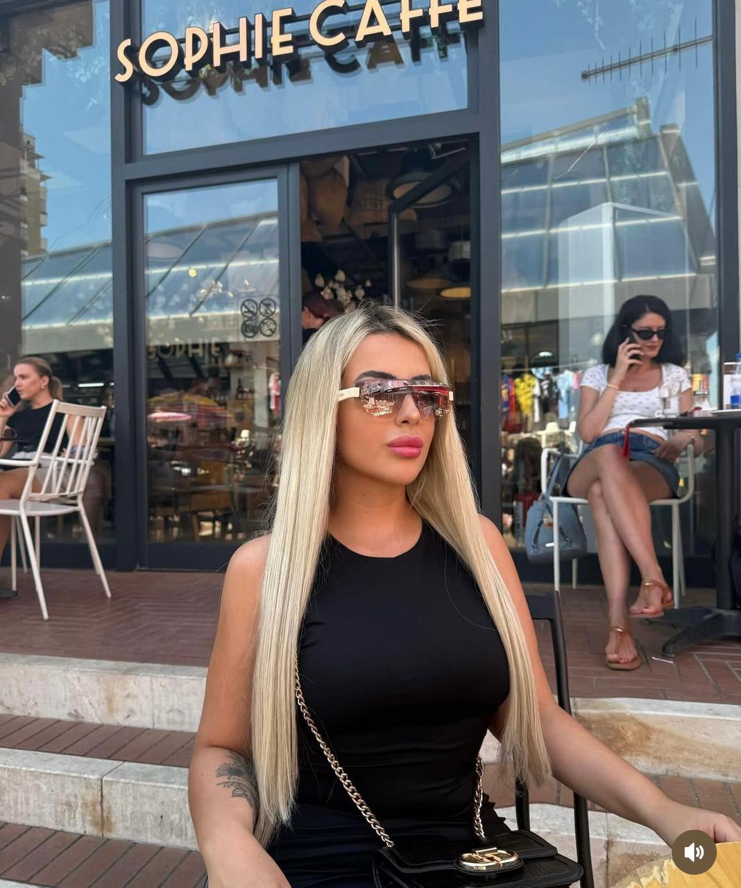קרוליינה בתל אביב – מטפלת מנוסה ביותר בת 23